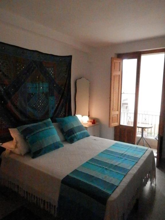 Al Fakhar Bed & Breakfast Ficarra Room photo